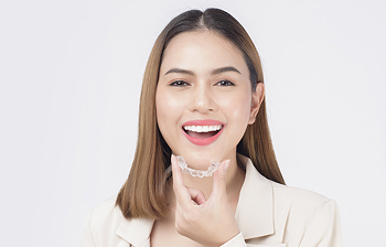✨ Summer Glow Up Invisalign Event ✨ 